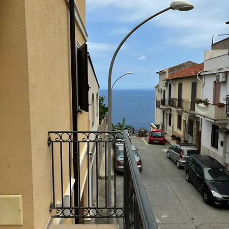 B&B Scilla Resort 4*