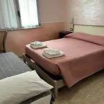 فندق مبيت وإفطار Scilla Resort