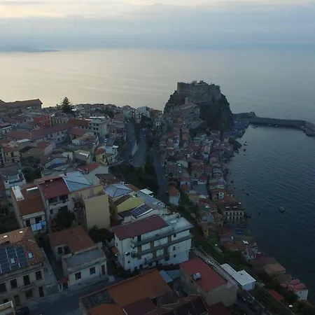 Frühstückspension Scilla Resort 4*