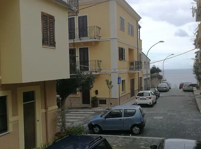 Scilla Resort לינה וארוחת בוקר שילה